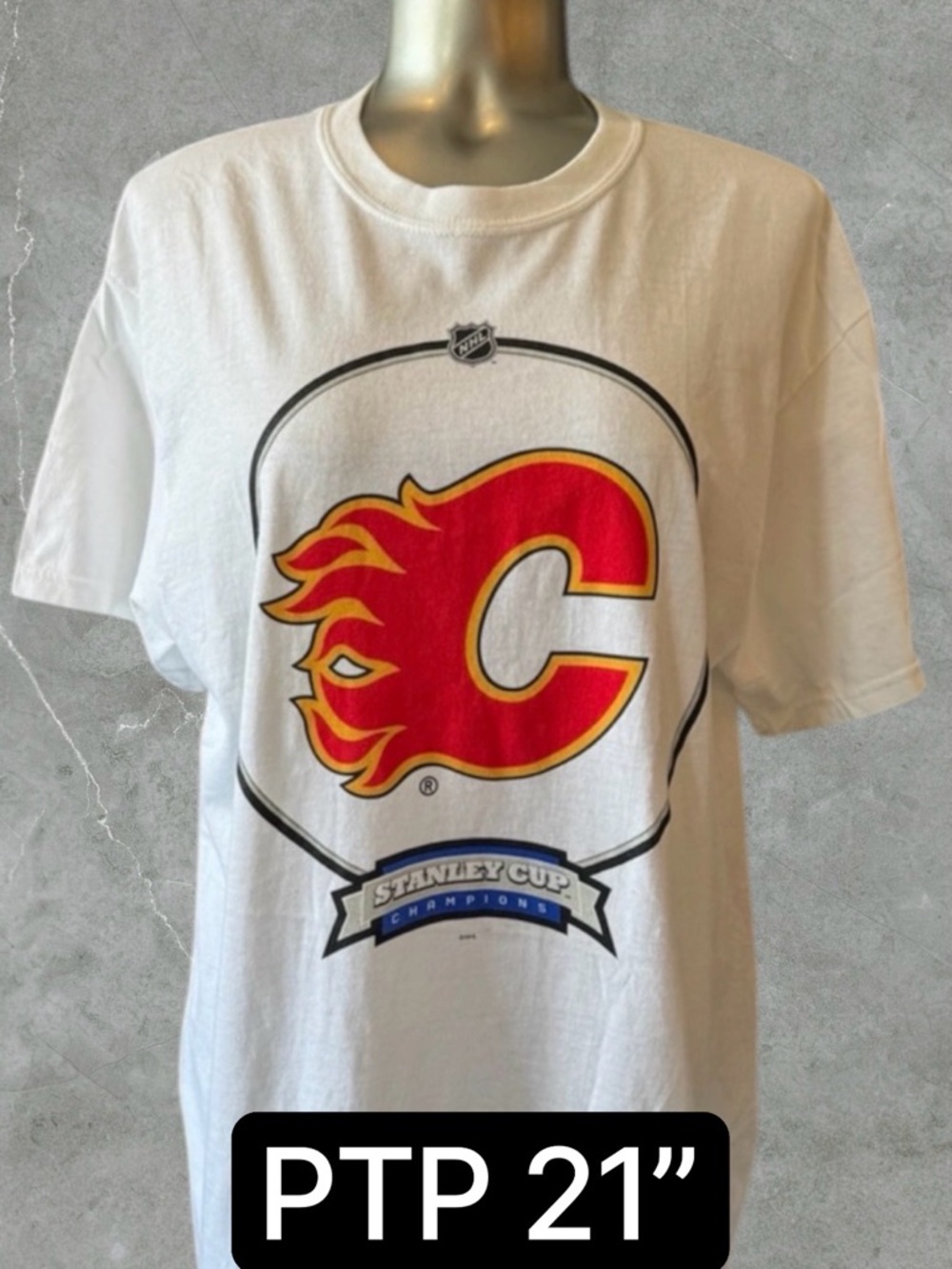 2 for $30 🆕 1989 Calgary Flames Stanley Cup T-shirt